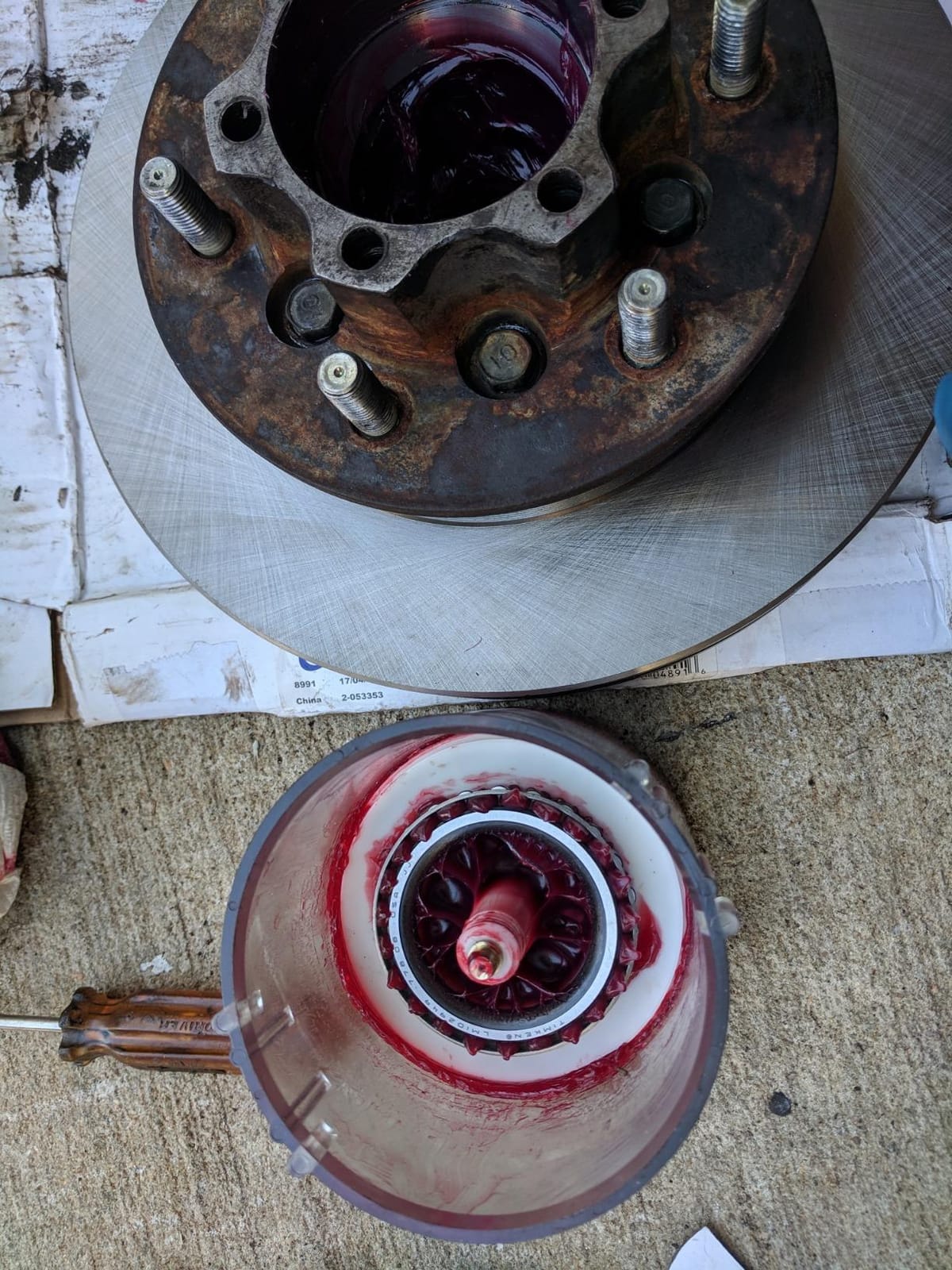 Timken GR224C Wheel Bearing Grease (14oz Cartridge) customer photo 2