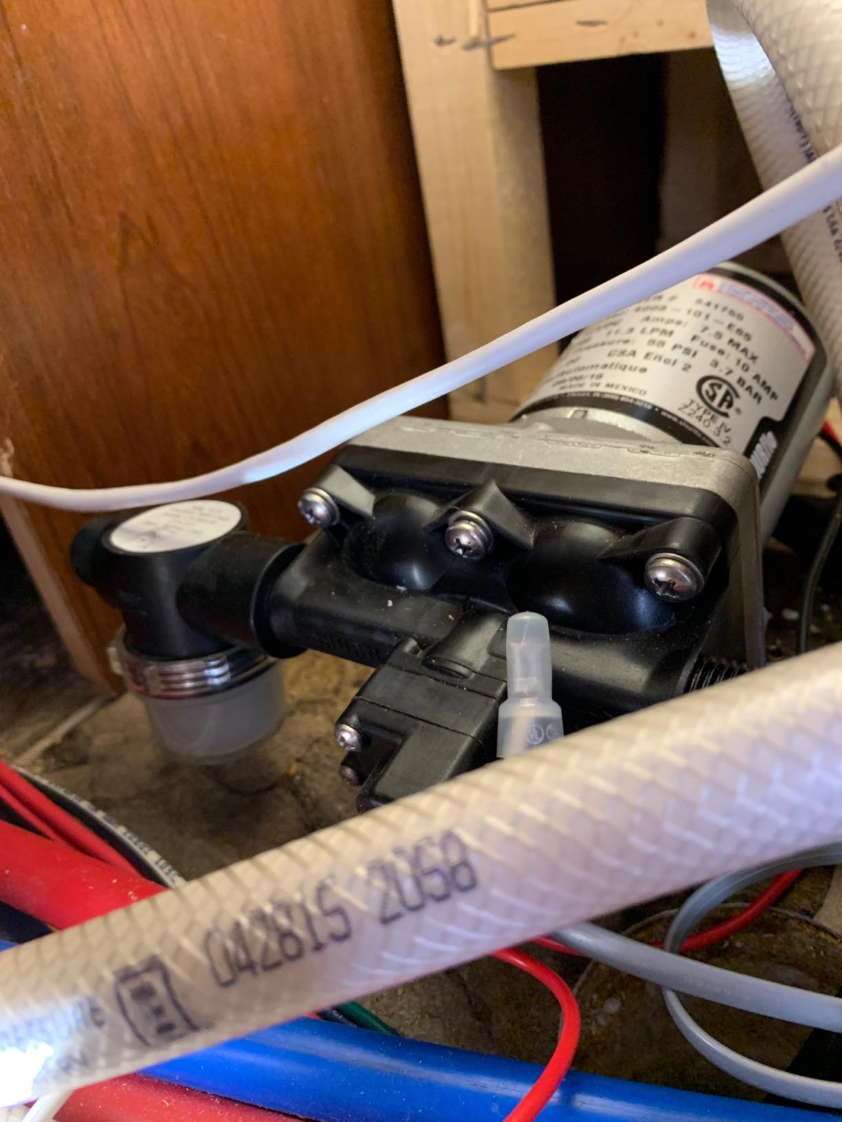 PENTAIR SHURFLO 4048-153-E75 High Flow RV Fresh Water Pump, 4.0 GPM, 55 PSI customer photo 2