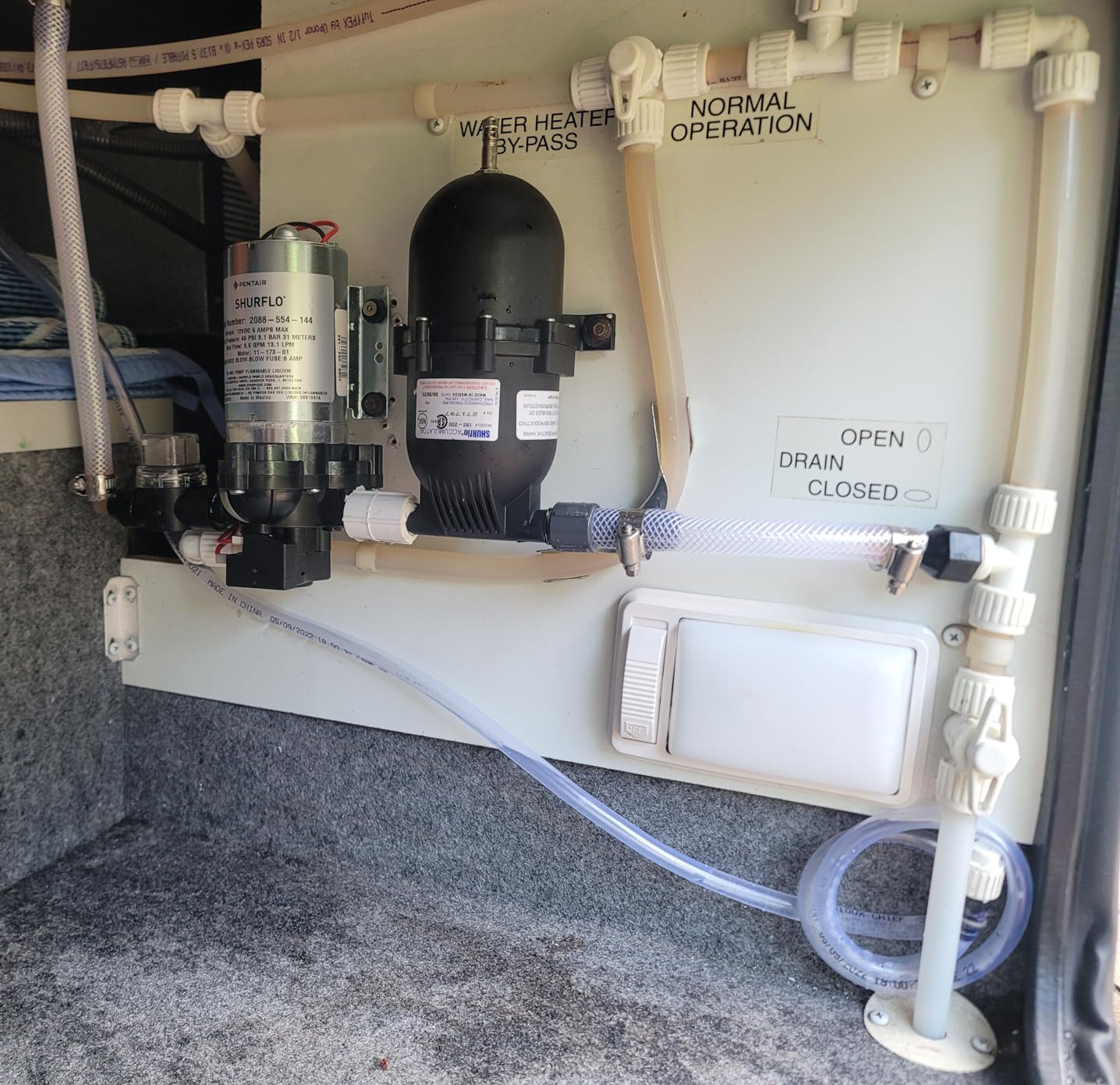 Precitrade Shurflo 2088-554-144 Fresh Water Pump, 12 Volts, 3.5 Gallons Per Minute, 45 Psi customer photo 1