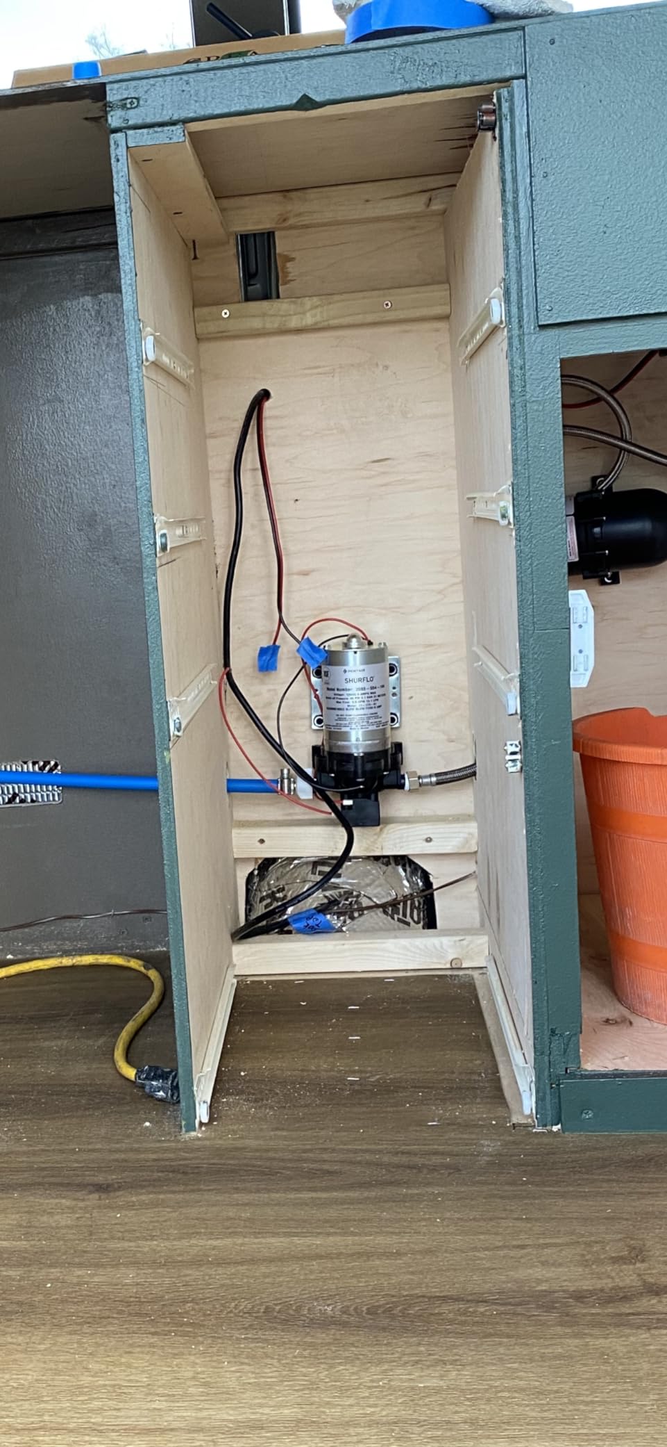 Precitrade Shurflo 2088-554-144 Fresh Water Pump, 12 Volts, 3.5 Gallons Per Minute, 45 Psi customer photo 2