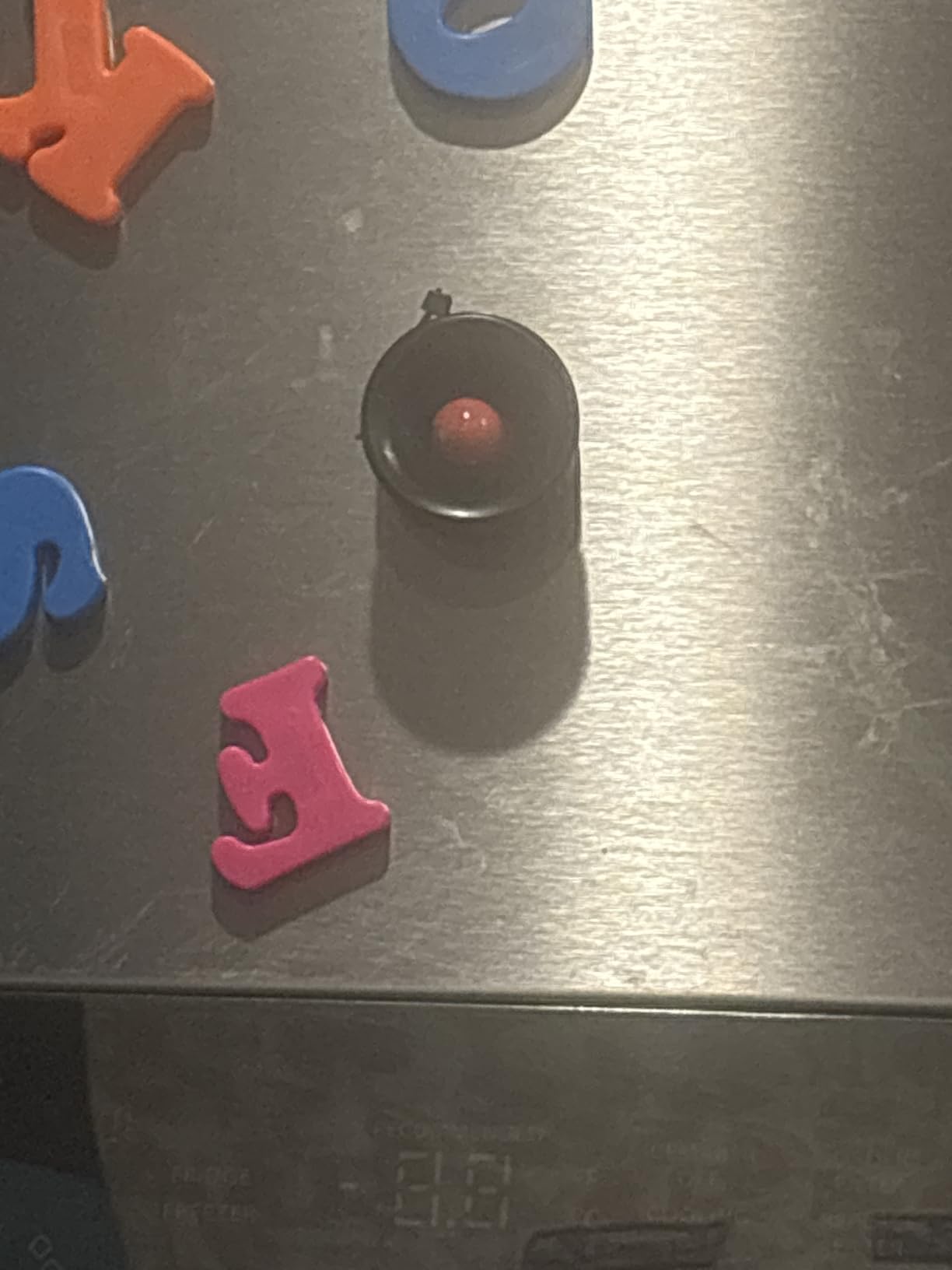Original StudPoP Moving Magnet Stud Finder, for Any Construction, 1