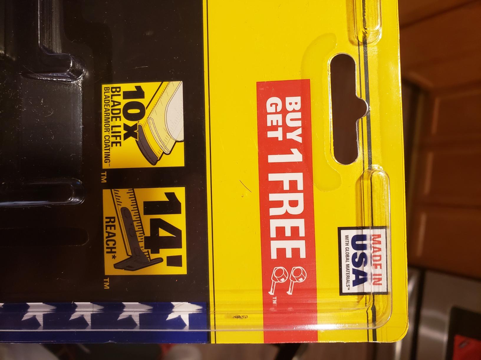 FatMax Classic Tape Measure, 1-1/4 in W x 35 ft L, SAE, Black/Yellow Case customer photo 2