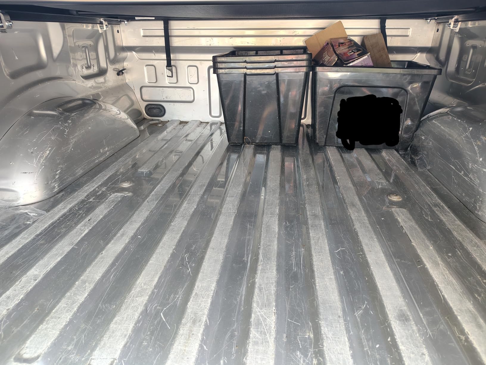 Gator Soft Roll-Up Truck Bed Tonneau Cover w/ Gear Straps, Heavy-Duty Truck Bed Protection | 139773 | Fits 2015 - 2020 Ford F-150 (incl. Raptor) 5' 7