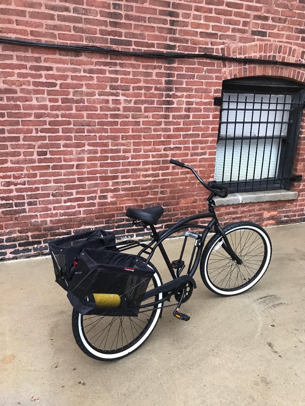 sixthreezero Around The Block Men's Beach Cruiser Bike, Hybrid Bicycle with Rear Rack customer photo 2