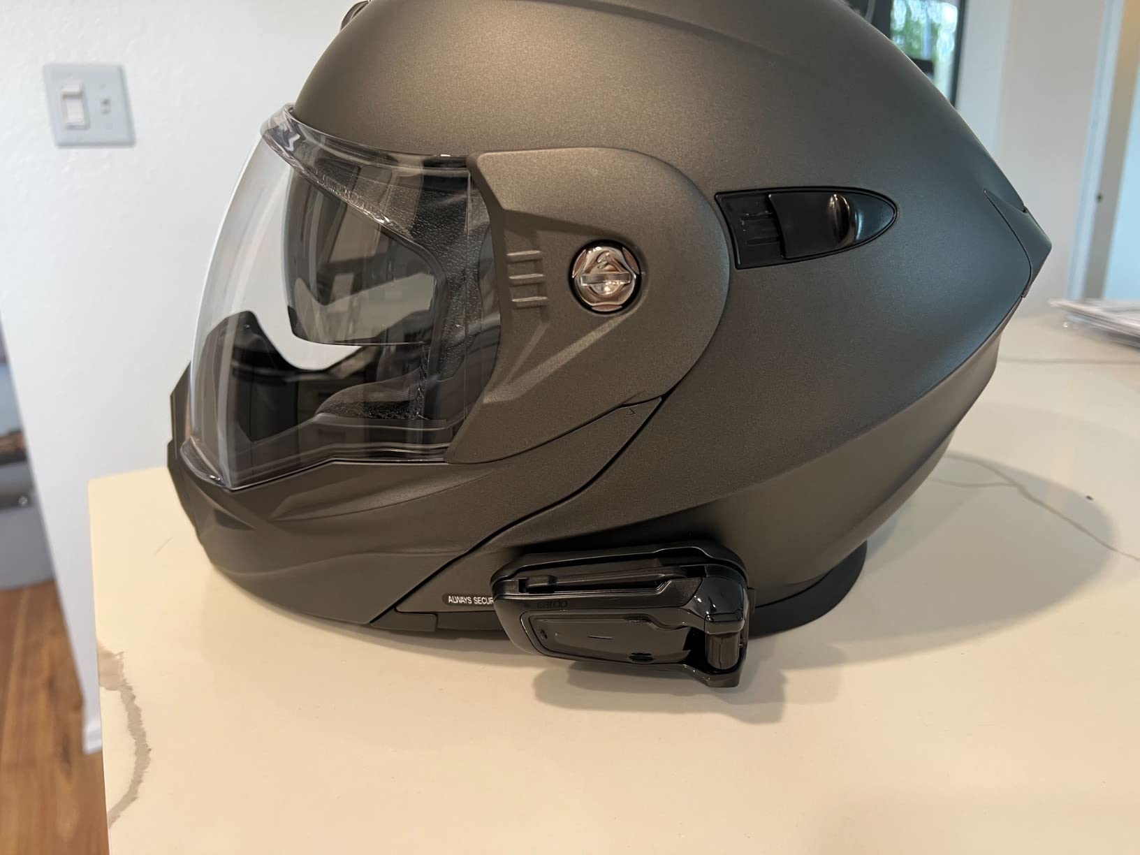ScorpionEXO AT950 Cold Weather Adventure Snowmobile Modular Helmet Dual Pane Shield with Breath Box Bluetooth Ready Speaker Pockets DOT Approved Adult customer photo 1