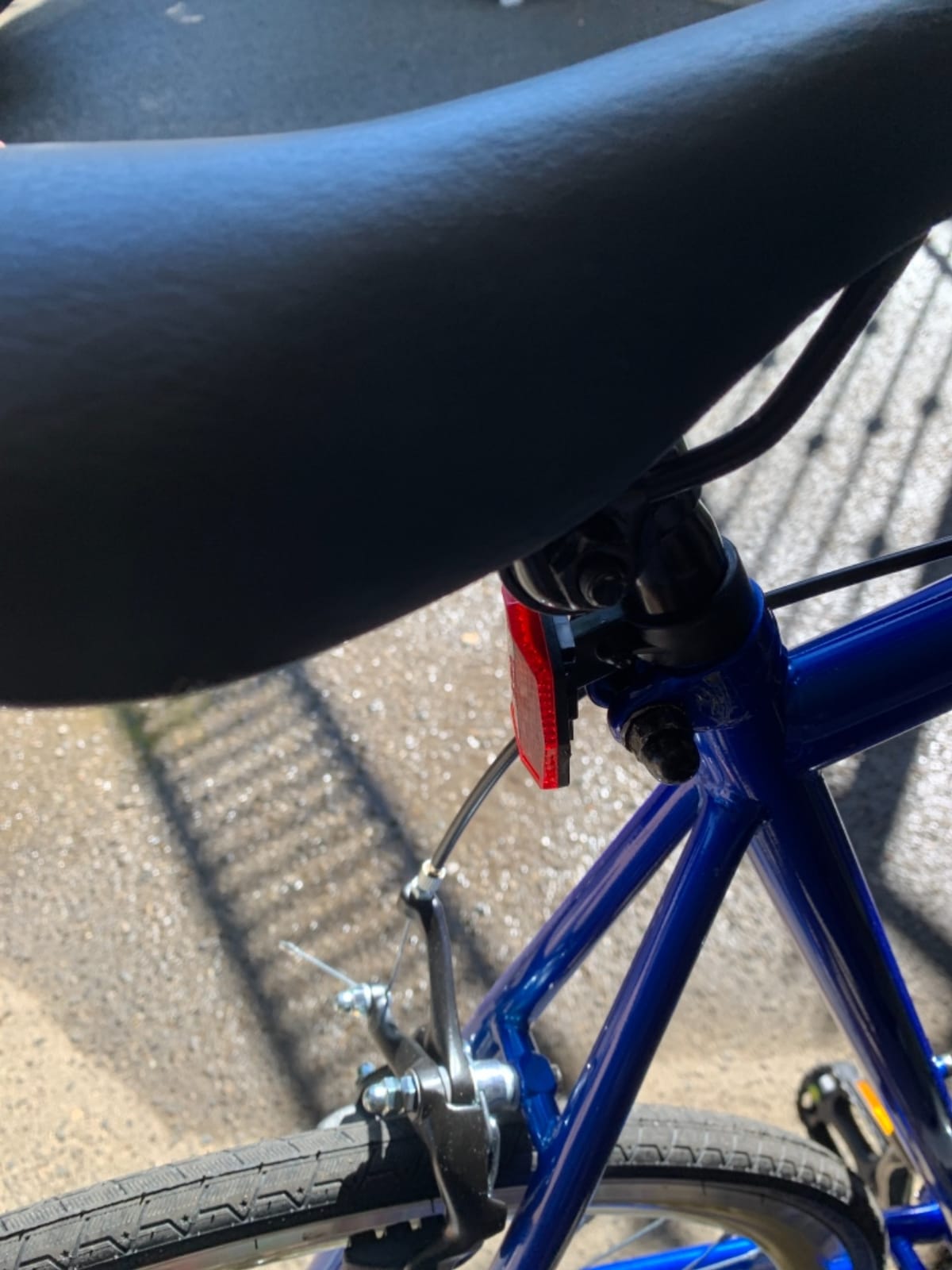 Schwinn Kedzie Single-Speed Fixie Road Bike, Lightweight Frame for City Riding customer photo 1