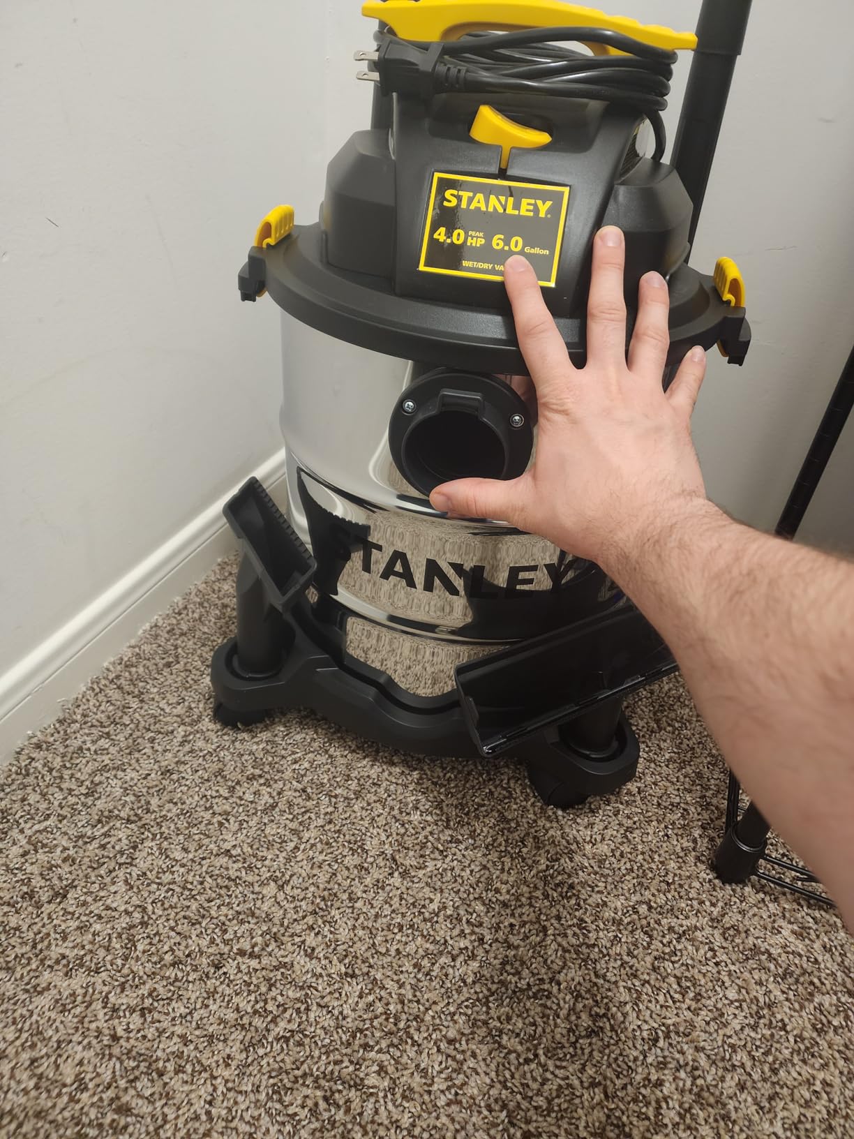 Stanley SL18116 Wet/Dry Vacuum, 6 Gallon, 4 Horsepower, Stainless Steel Tank, 4.0 HP customer photo 2