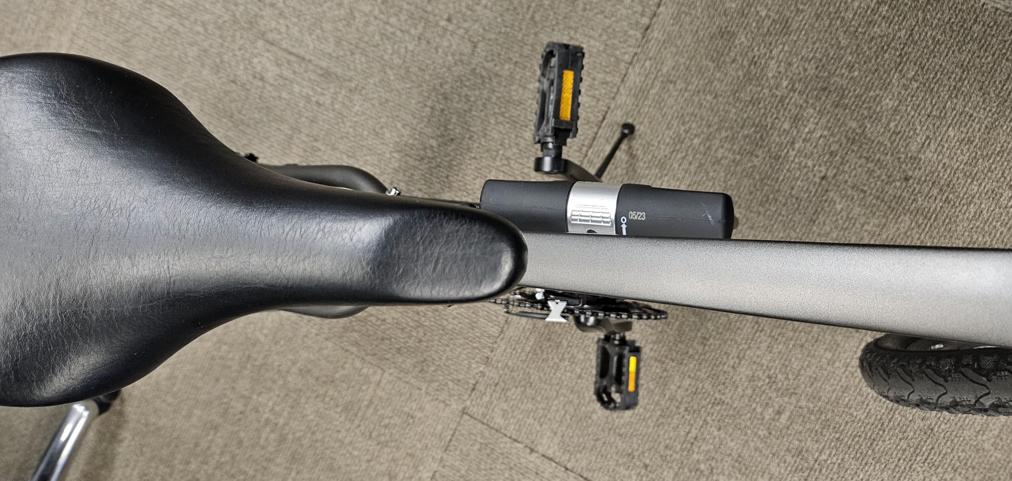 Via Velo Heavy Duty Bicycle U-Lock with Cable, 14mm Shackle and 10mm x1.8m Cable with Mounting Bracket customer photo 1
