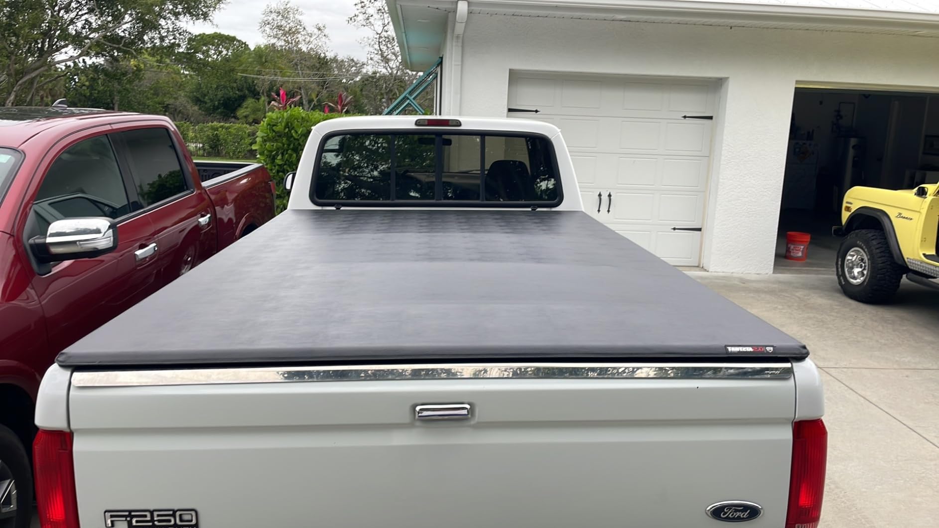 RealTruck Extang Trifecta 2.0 Soft Folding Truck Bed Tonneau Cover | 92515 | Fits 1973 - 1998 Ford F-100/150, 1973-98 F-250/350 8' Bed (96