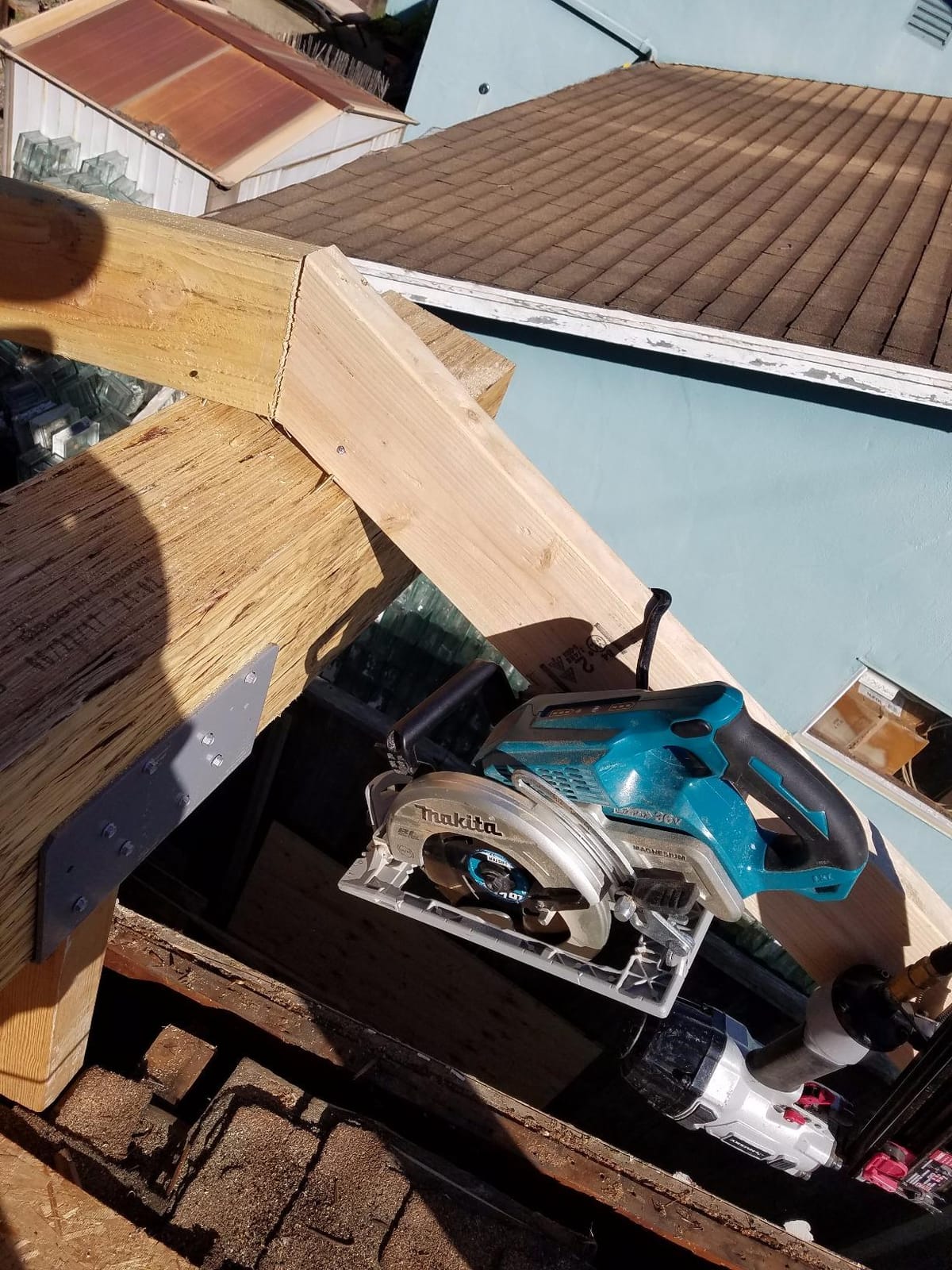 Makita XSR01Z 36V (18V X2) LXT® Brushless Rear Handle 7-1/4