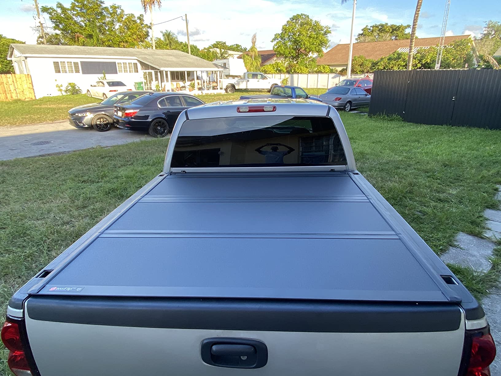 RealTruck BAK BAKFlip MX4 Hard Folding Truck Bed Tonneau Cover | 448100 | Fits 2004 - 2014 Chevy/GMC Silverado/Sierra 2014 2500/3500HD 5' 8
