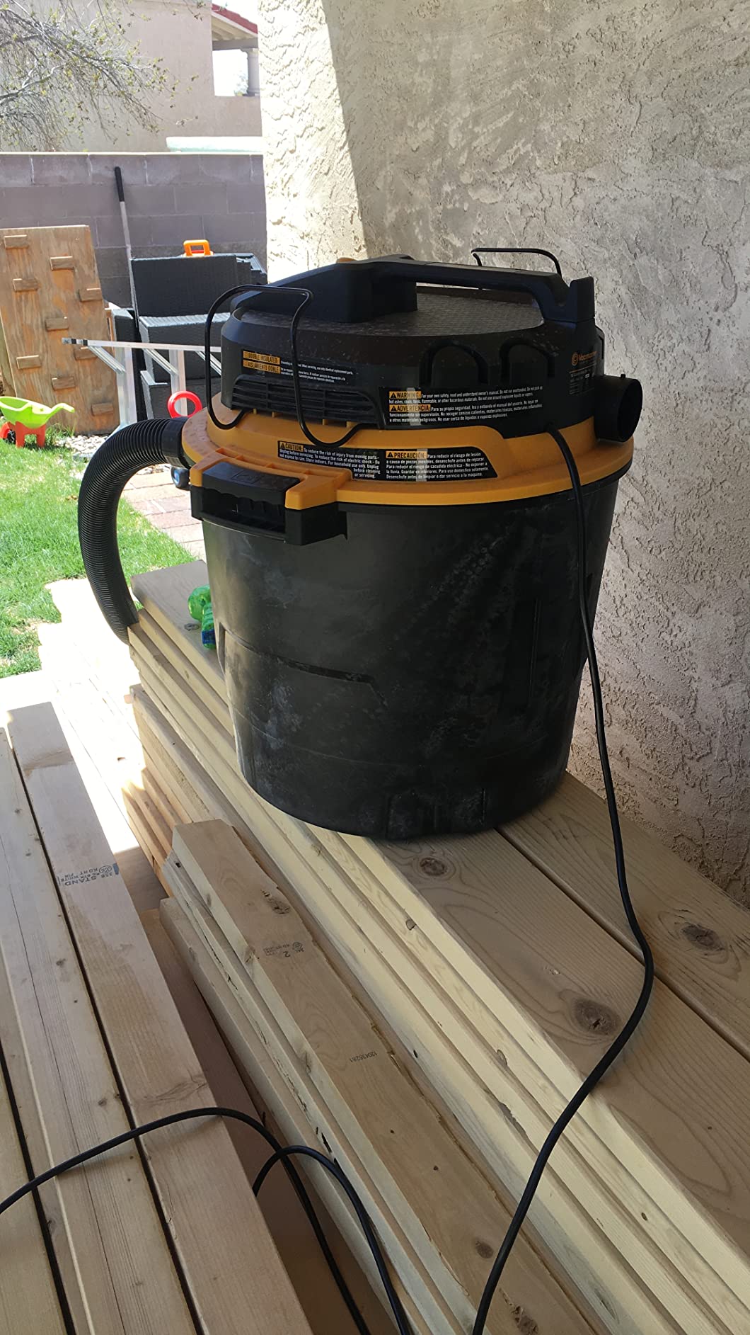 Vacmaster Professional - Wet/Dry Vac, 16 Gallon, Beast Series, 6.5 HP 2-1/2