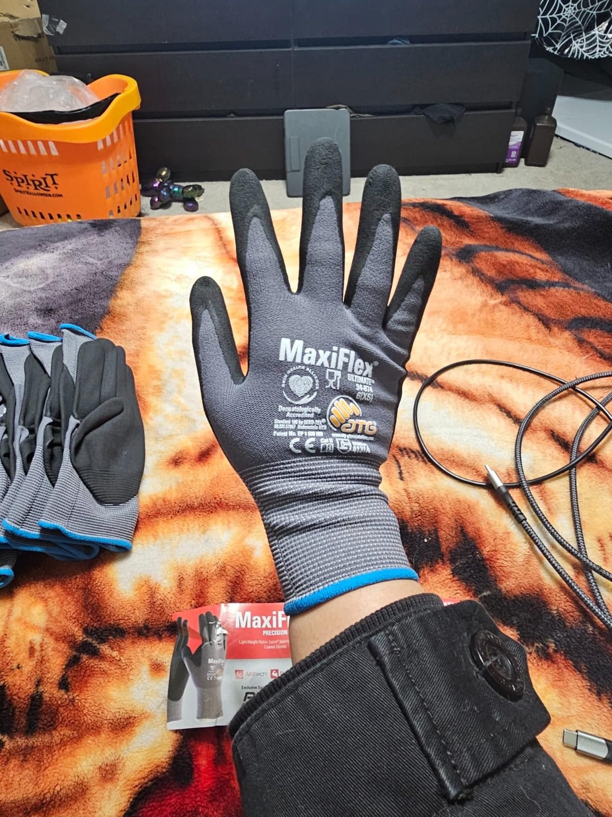 MaxiFlex Seamless Knit Nylon Gloves with Nitrile Coat and Micro Foam Grip on Palm and Fingers Cut Resistance customer photo 2