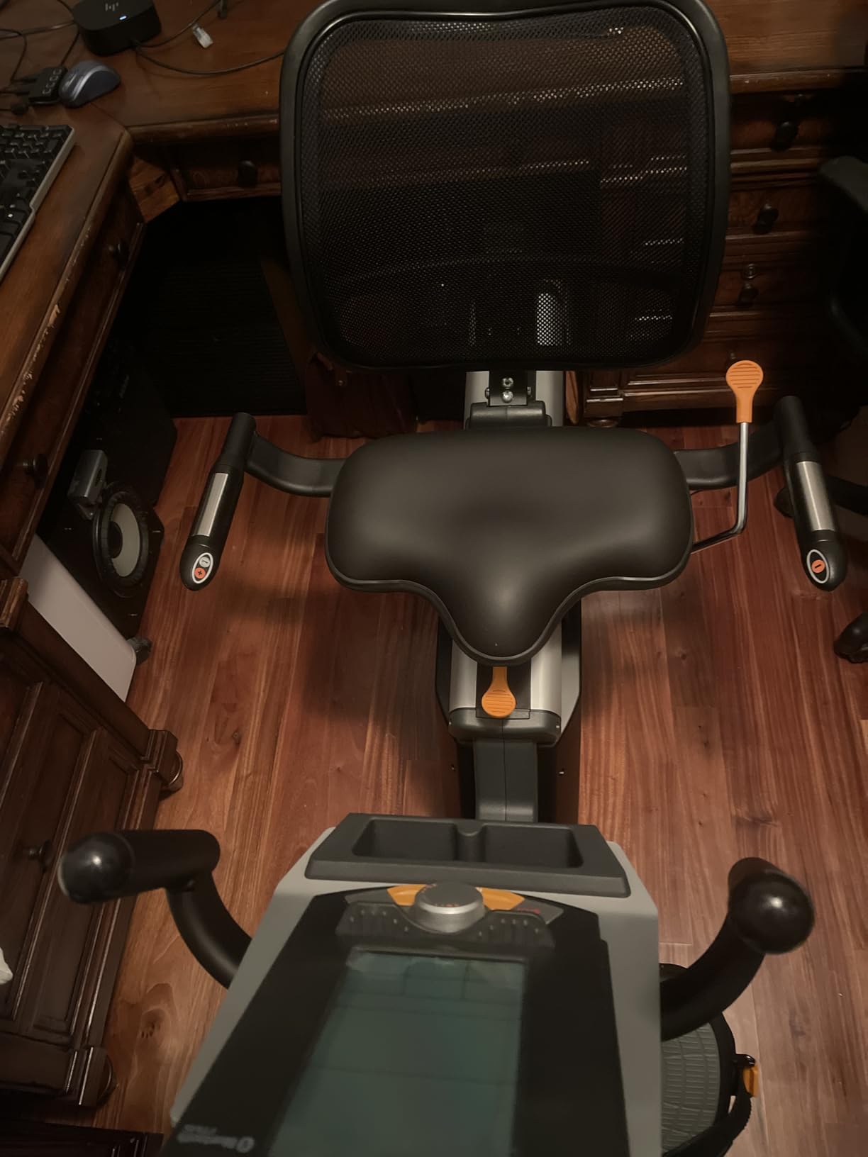 3G Cardio Elite RB X Recumbent Exercise Bike - FreeSync FTMS Bluetooth Smart App Connectivity - Compact 49