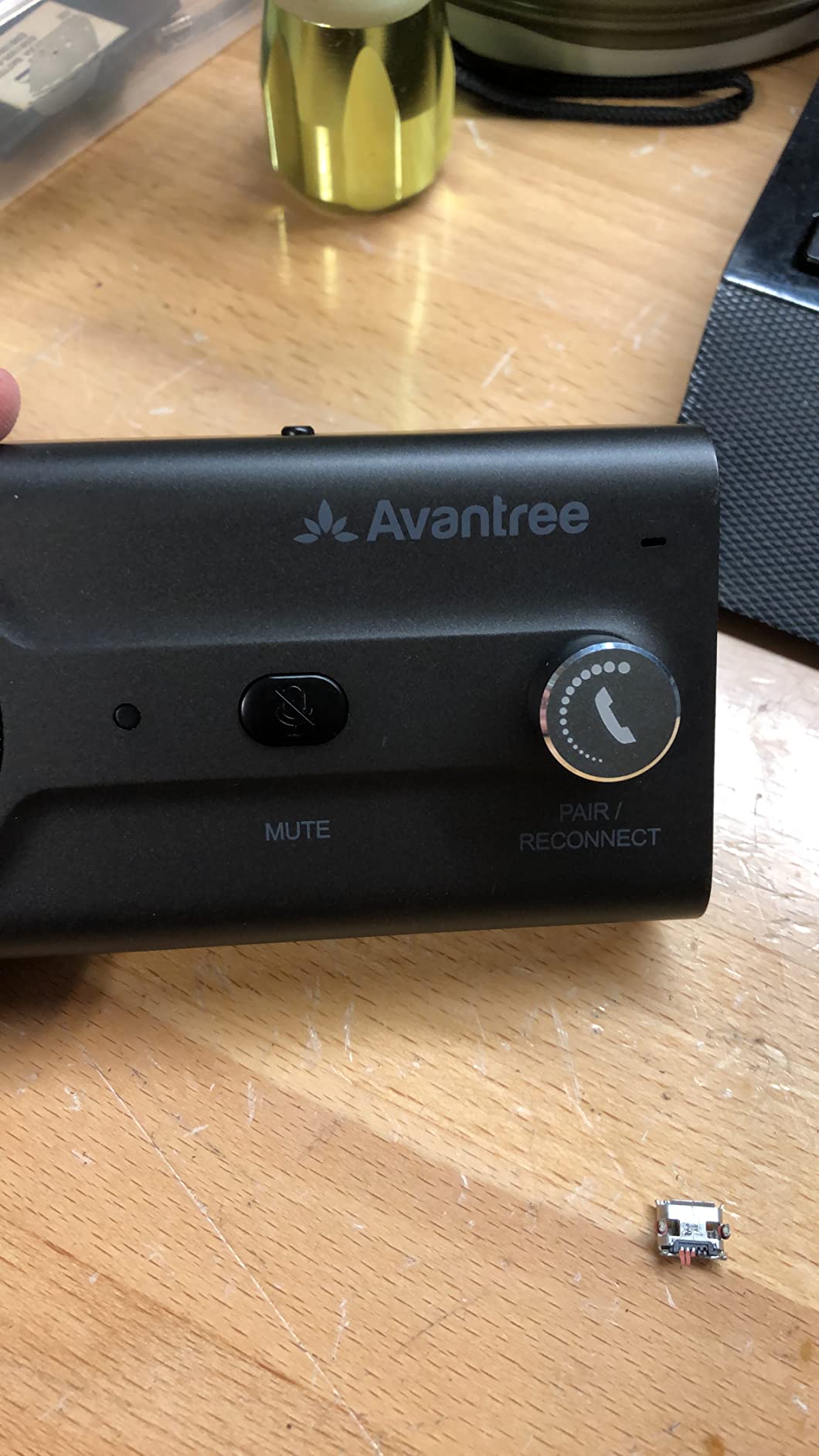 Avantree CK11 - Bluetooth 5.0 Hands-Free Car Speakerphone, Titanium | Hands-Free Calls with Siri Support and Motion Auto-On, plus a 3W Speaker, Visor Clip, and Volume Knob for Easy In-Car Use customer photo 1