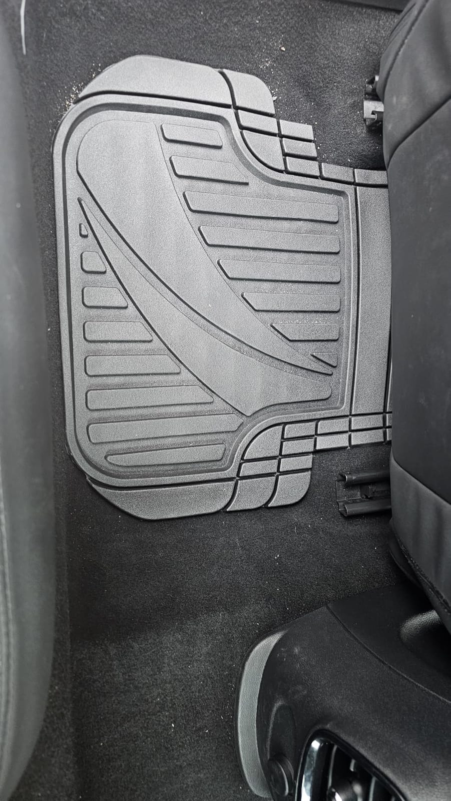 Motor Trend FlexTough Advanced Black Rubber Car Floor Mats - Heavy Duty Trim to Fit All Weather Floor Mats for Cars Truck SUV - Automotive Car Interior Floor Liner Protection - Universal Fit customer photo 1