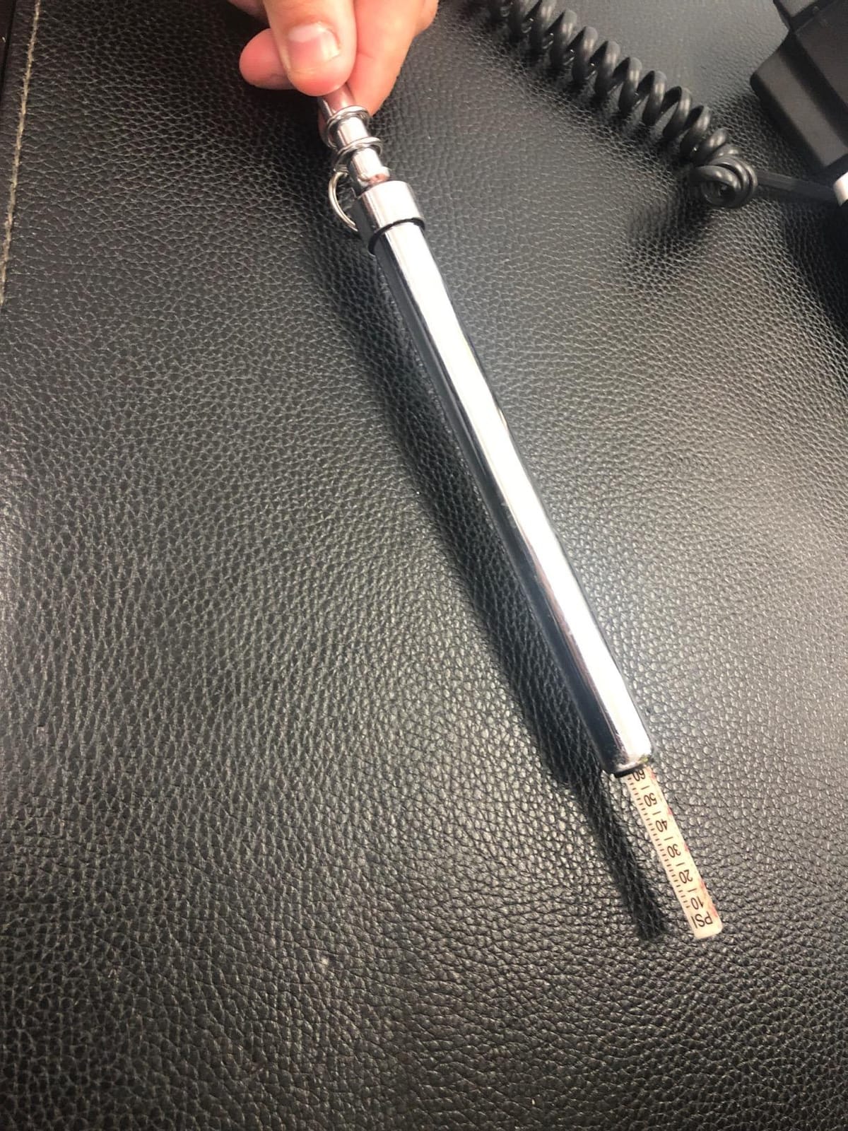CZC AUTO Tire Pressure Gauge, Straight-on Foot Dual Head Chucks 10-150PSI | Auto Service Gage, Heavy Duty Air Gauge for Car Semi Truck RV Van, 1 Pack, Silver customer photo 1