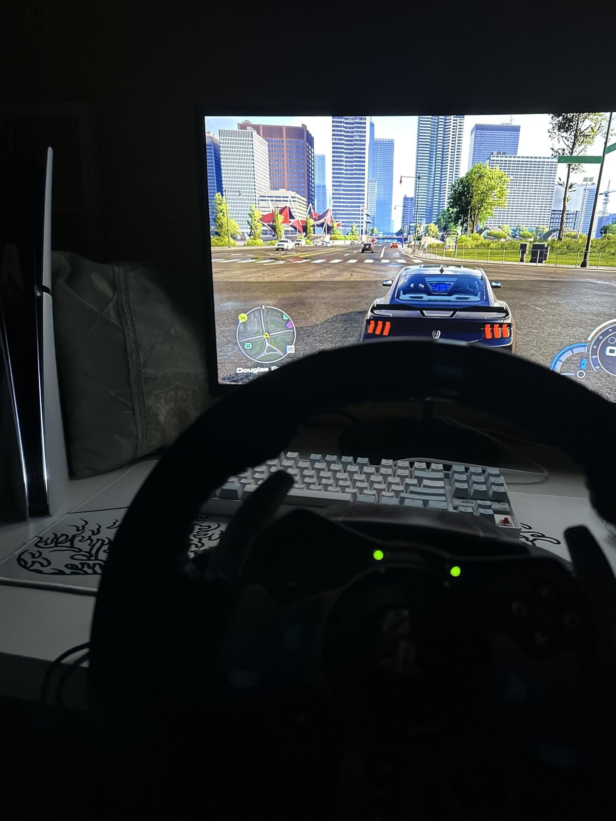 Logitech Driving Force G29 Racing Wheel for PlayStation 4 and PlayStation 3 (Renewed) customer photo 1