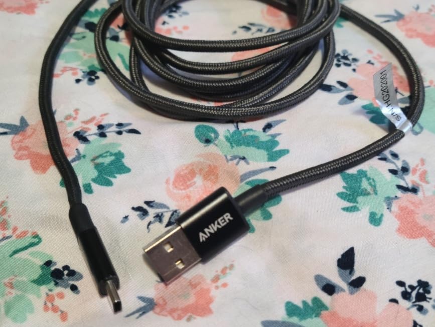 Anker USB A to USB C Cable, USB to USB C Cable (2-Pack, 6 ft, Silver) customer photo 1