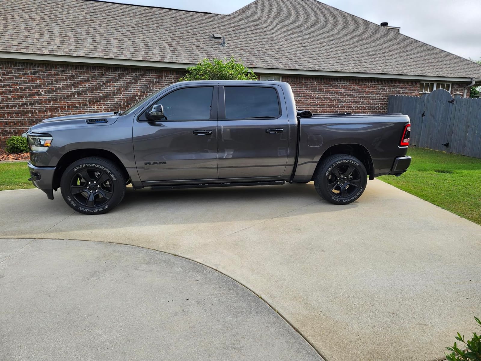 ReadyLift Suspension RL 3.5 SST LIFT KIT - 2019 RAM 1500 4WD - 69-1935 customer photo 2