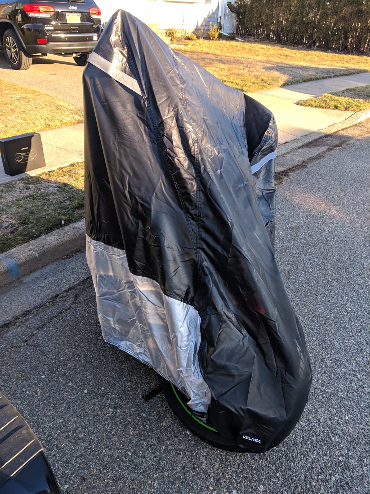 VELMIA Motorcycle Cover Extremely Heat Resistant up to 550 F I High Standard Motorcycle Cover Waterproof Outdoor for All Seasons, Motorcycle Storage, Scooter Cover, Moped Cover, Harley Cover customer photo 1