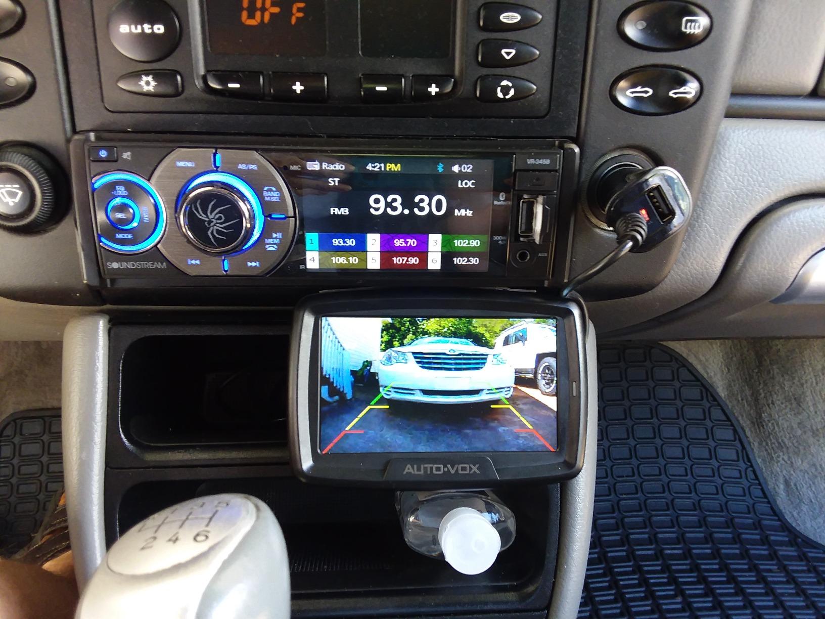 AUTO-VOX CS-2 Wireless Backup Camera with 4.3