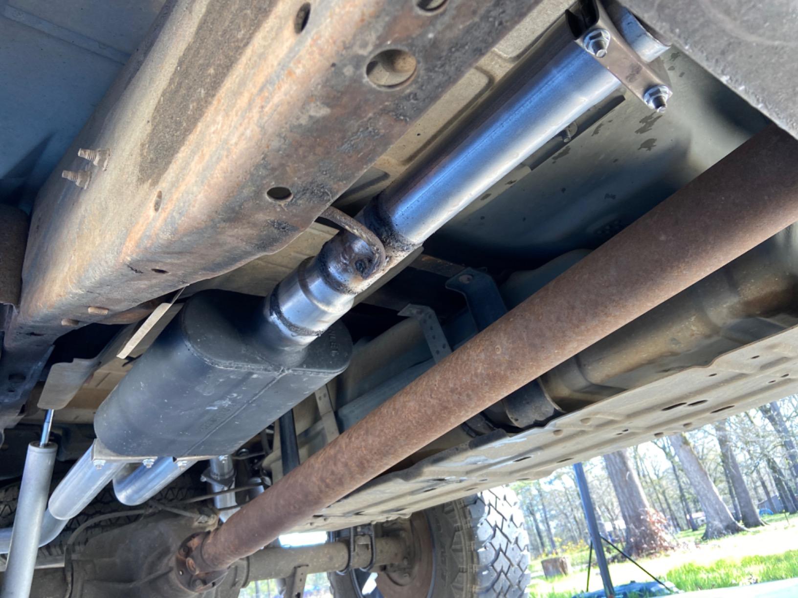 Flowmaster Super 44 Mandrel-Bent Aluminized Dual Truck Exhaust Kit w/Chrome Tips for Silverado, Sierra, F-Series & Ram customer photo 1