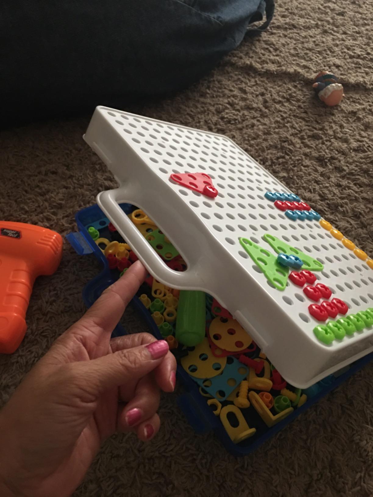 HAPTIME Design and Drill Toy, Educational Toys Building for Kids Ages 3-8, STEM Toys for 3 4 5 6 Year Old, 193 Pcs Electric Drill Toy, Magic Montessori Play Toolbox for Toddler Boys Girls Preschool customer photo 2