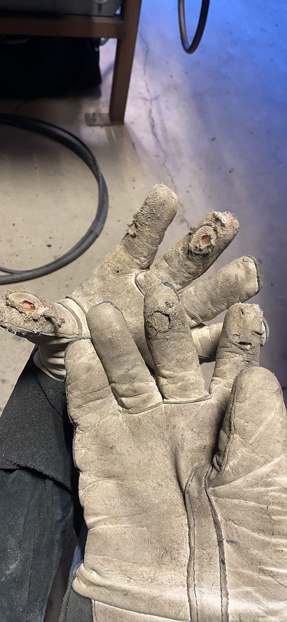 Lincoln Electric DynaMIG HD Professional MIG Welding Gloves | Comfort & Heat Resistance | Large | K3806-L Black customer photo 1