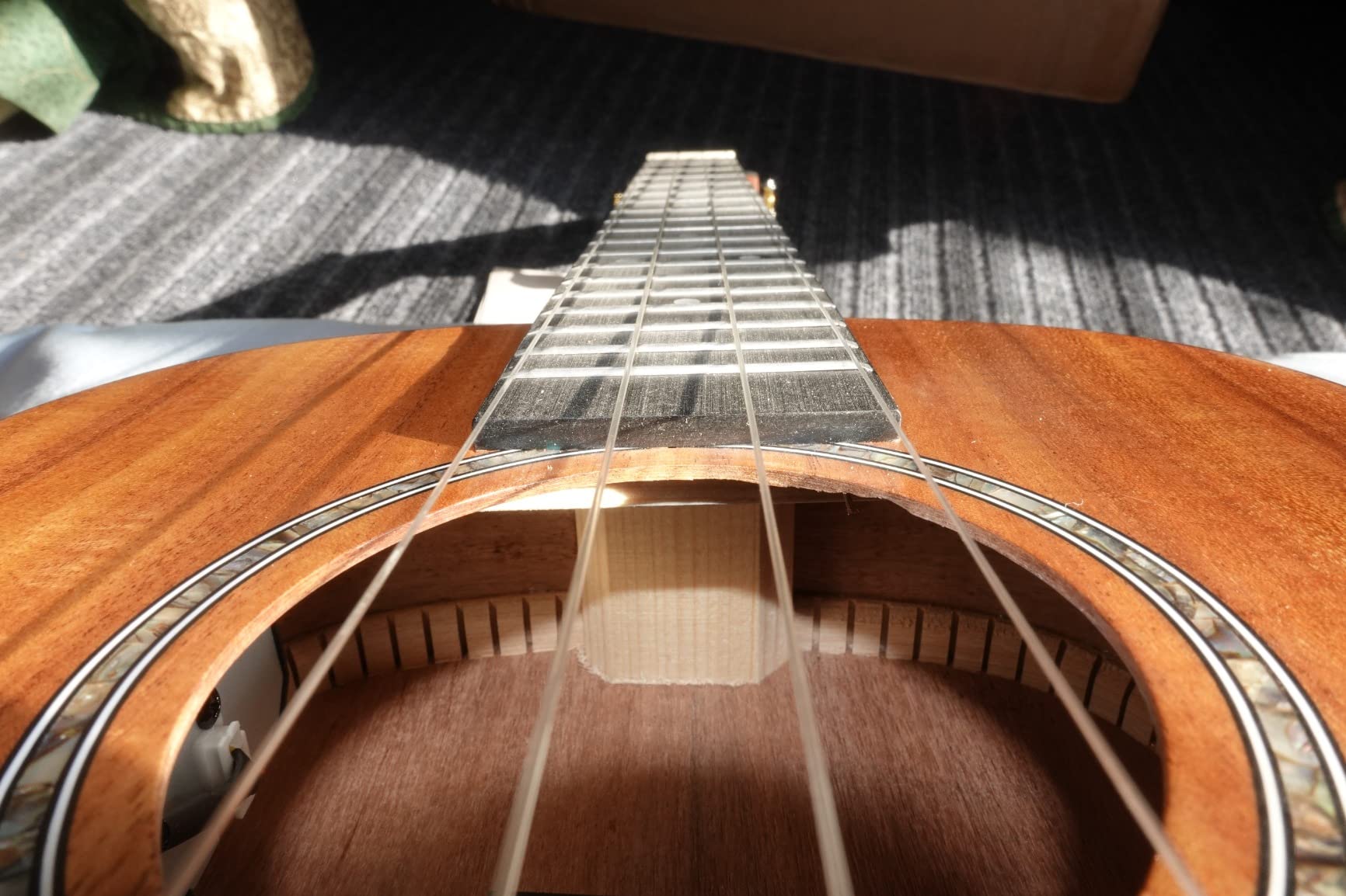Caramel 26inch CT204 All Solid Acacia Wood Tenor Electric Ukulele customer photo 2