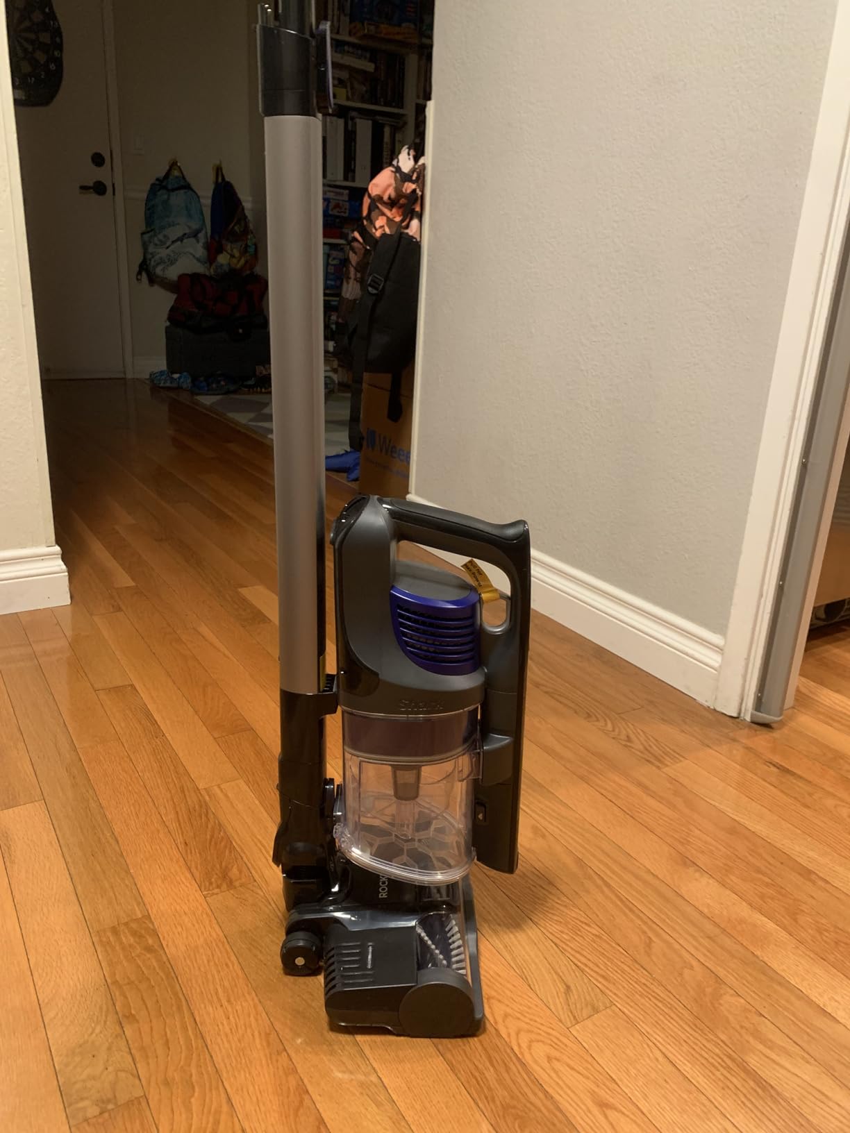 Shark Pet Cordless Stick Vacuum, Grey, IX141 | HyperVelocity Suction, XL Dust Cup, LED Headlights, Removeable Handheld, Crevice & Pet Tool, 40-Min Runtime, Lightweight customer photo 1
