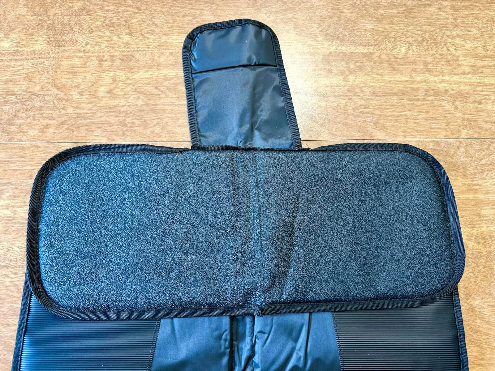 Kaiphy Car Seat Protector - Seat Protection Mat - Thick Padding - Durable, Waterproof Fabric, Leather Reinforced Corners & 3 Pockets for Handy Storage Black customer photo 1