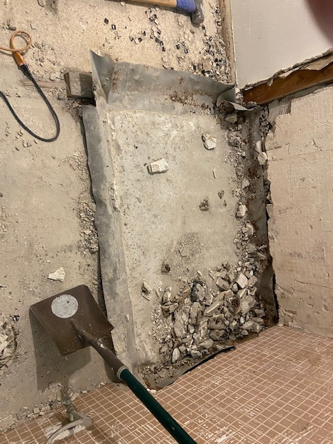 AOBEN Rotary Hammer Drill with Vibration Control and Safety Clutch,13 Amp Heavy Duty 1-1/4 Inch SDS-Plus Demolition Hammer for Concrete-Including 3 Drill Bits,Flat/Point Chisels. customer photo 1