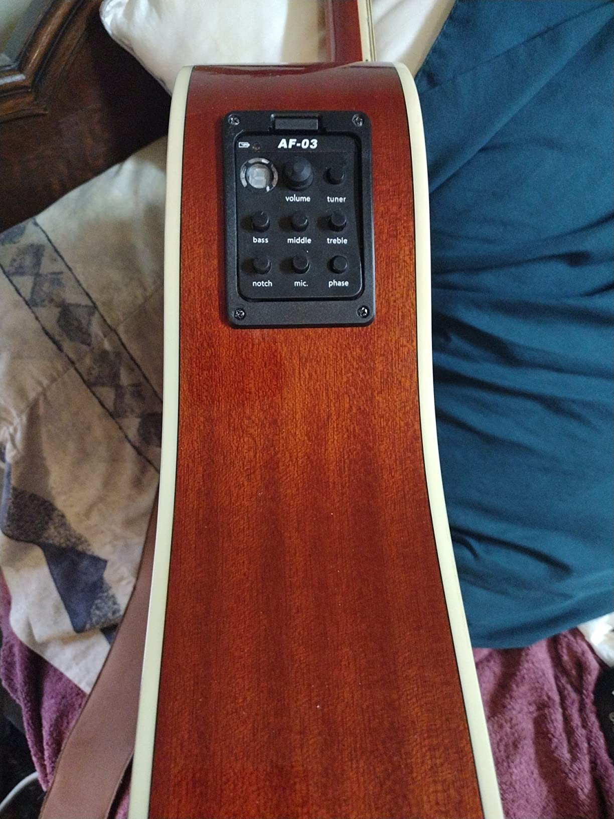 Plastic 301 Acoustic Guitar Preamp Pickup Guitar Pickup Tuner Preamp Black | 4-band EQ, piezo pickup, onboard mount, easy install customer photo 2