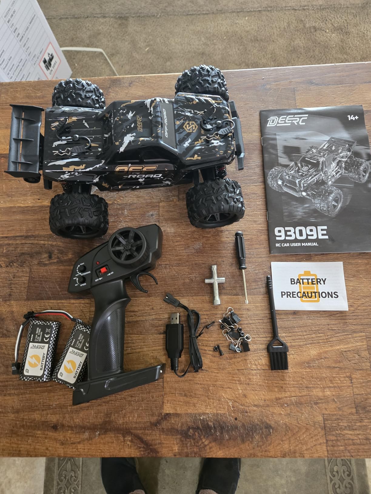 DEERC 9300E Remote Control Car High Speed RC Cars for Kids Adults 1:16 Scale 40 KM/H 4WD Off Road Monster Trucks, 2.4GHz All Terrain Toy Trucks with 2 Rechargeable Battery customer photo 1