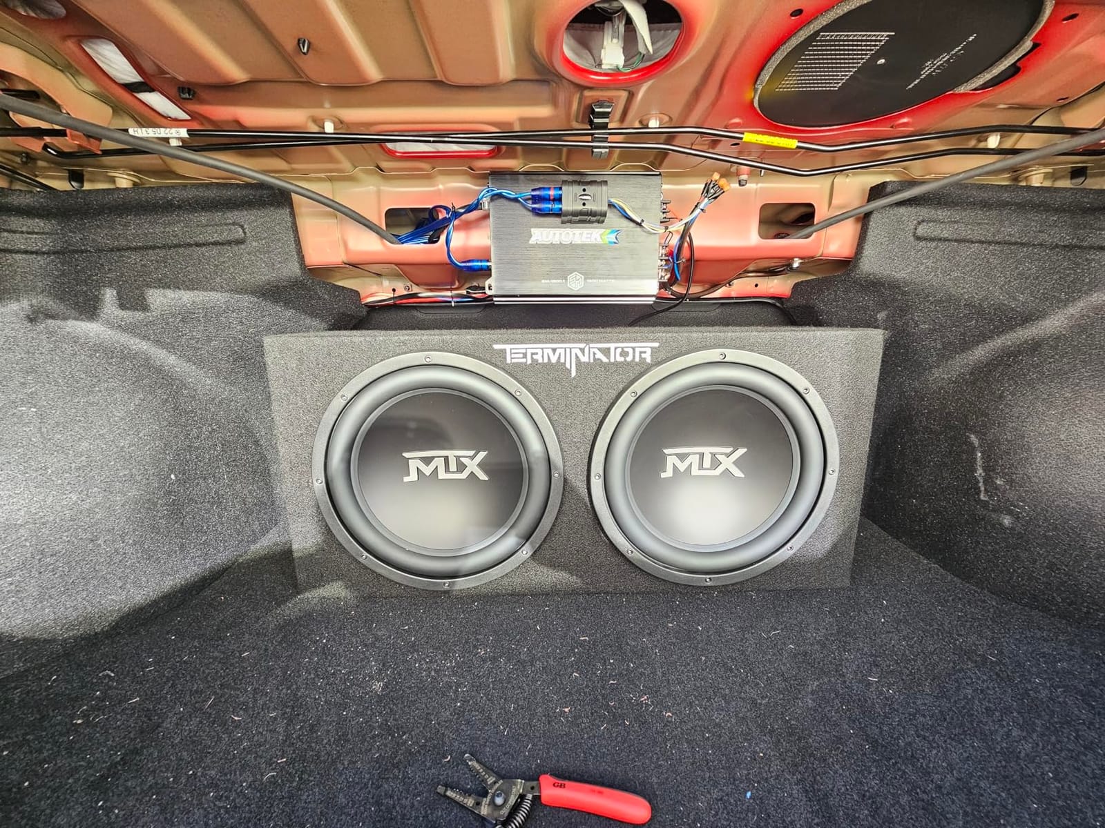 MTX Terminator Dual 12