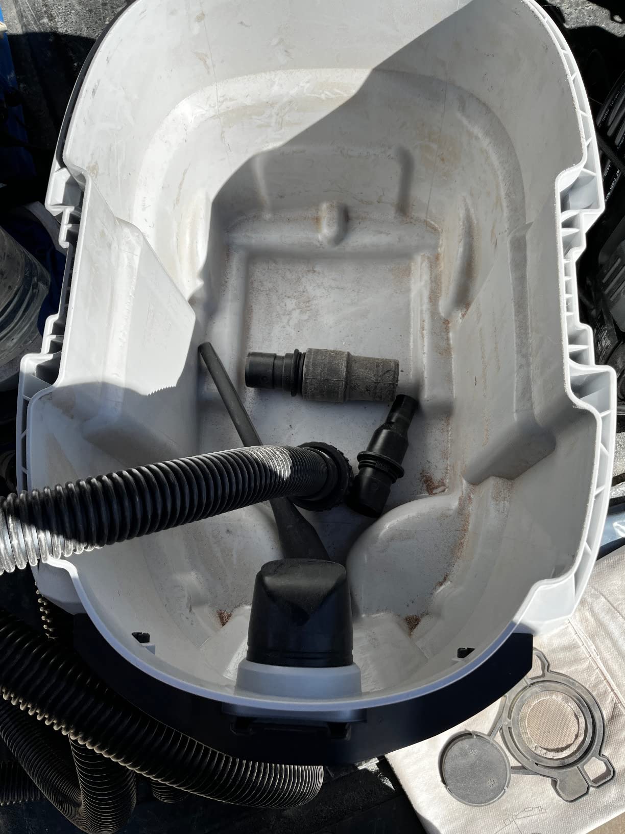 Makita VC4210L 11 Gallon Wet/Dry HEPA Filter Dust Extractor/Vacuum customer photo 2