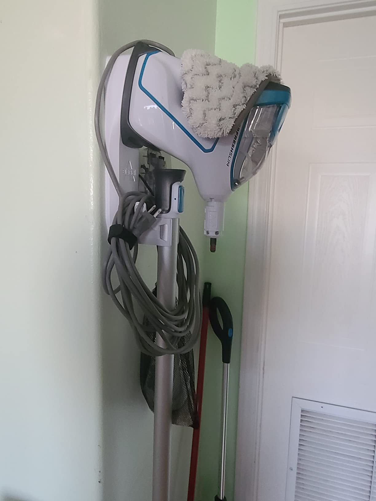 BISSELL PowerSteamer Heavy Duty 3-in-1 Steam Mop, 2685A customer photo 1