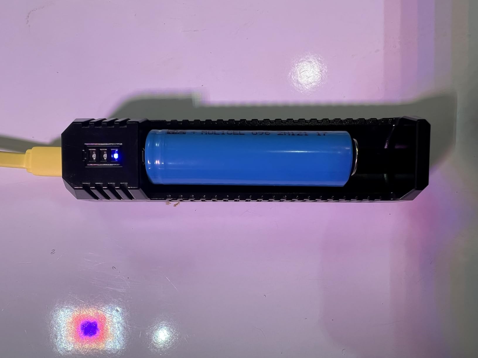 Nitecore UI1 Single-Slot Intelligent Lithium-ion Battery USB Charger for 18650, 18350, 20700, 21700, 16340, 14500 and More, and Organizer customer photo 1