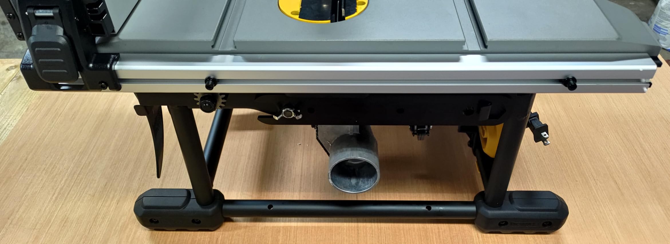 DEWALT 15 Amp 8-1/4 in. Compact Portable Jobsite Table Saw (DWE7485) customer photo 1