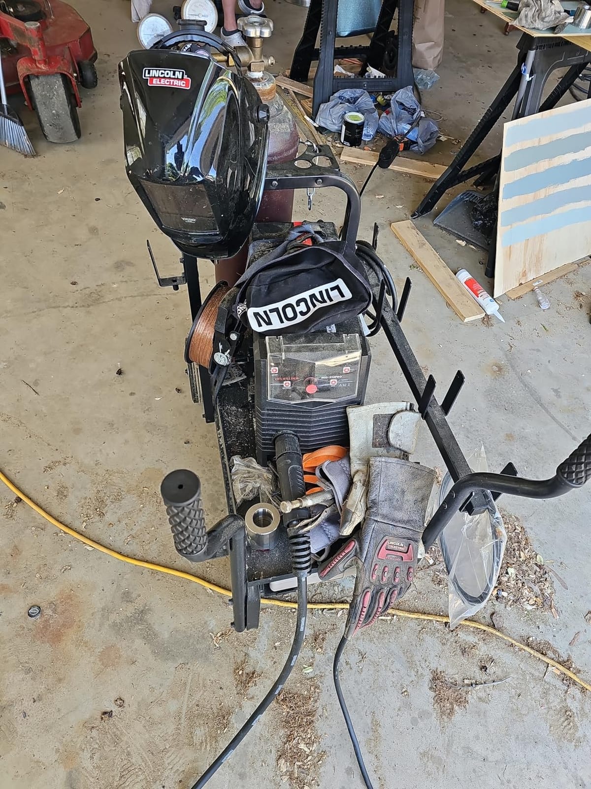 YESWELDER 250A MIG Welder, 110V/220V Dual Voltage 6-In-1 Welding Machine customer photo 2