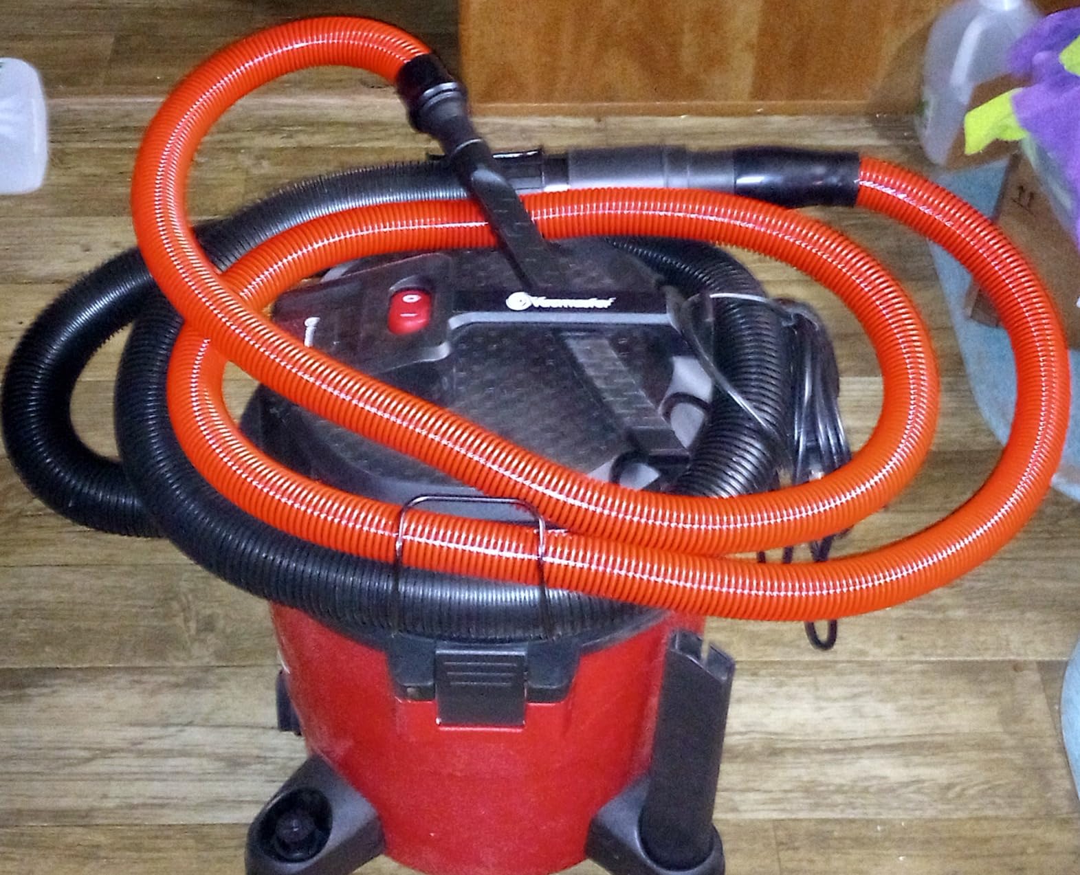 Vacmaster VJH1211PF 1101 12-Gal 5.5 Peak HP Heavy-Duty Wet/Dry Vac Red customer photo 1