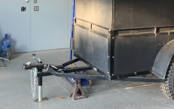 Big RED 2000 LBs Capacity Weld on Pipe Mount Swivel Trailer Jack, ATR39003R customer photo 2