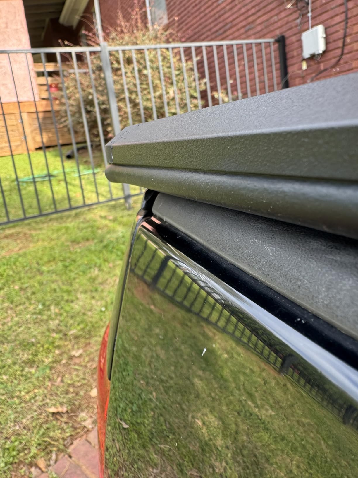 Tyger Auto T5 Quad-Fold Alloy Hardtop Truck Bed Tonneau Cover Compatible with 2014-2026 Toyota Tundra | 5.5' (67