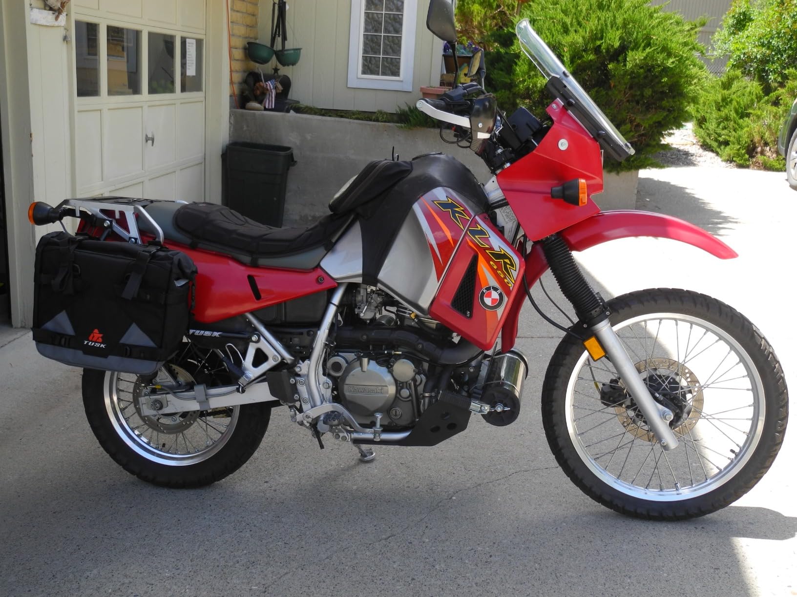 Tusk Pilot Pannier Bags Black/Grey | Durable Soft Saddlebags with Roll‑Top Closure, Waterproof Liners and Reflective Accents | Adventure Motorcycle Storage customer photo 2