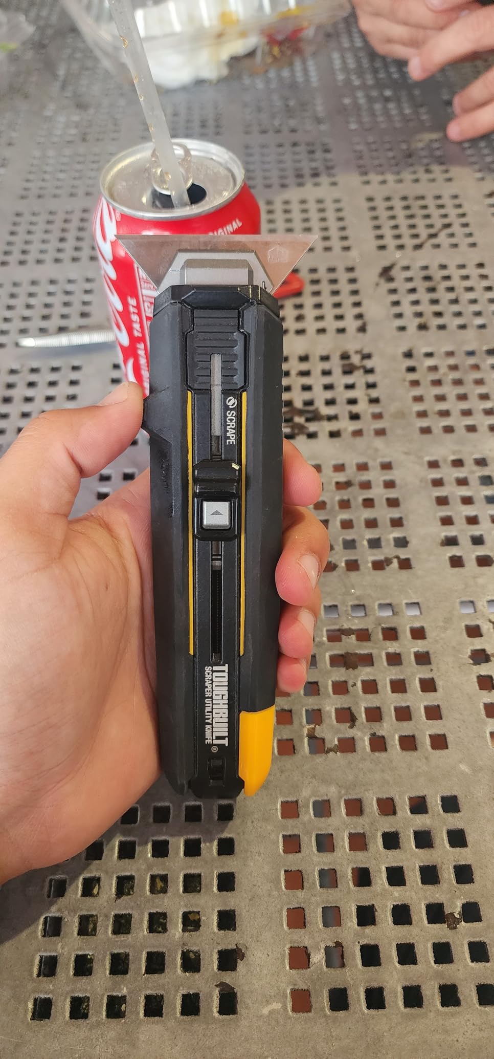 ToughBuilt - Scraper Utility Knife, 5 Blades, Quick-Change, TB-H4S5-01 customer photo 2