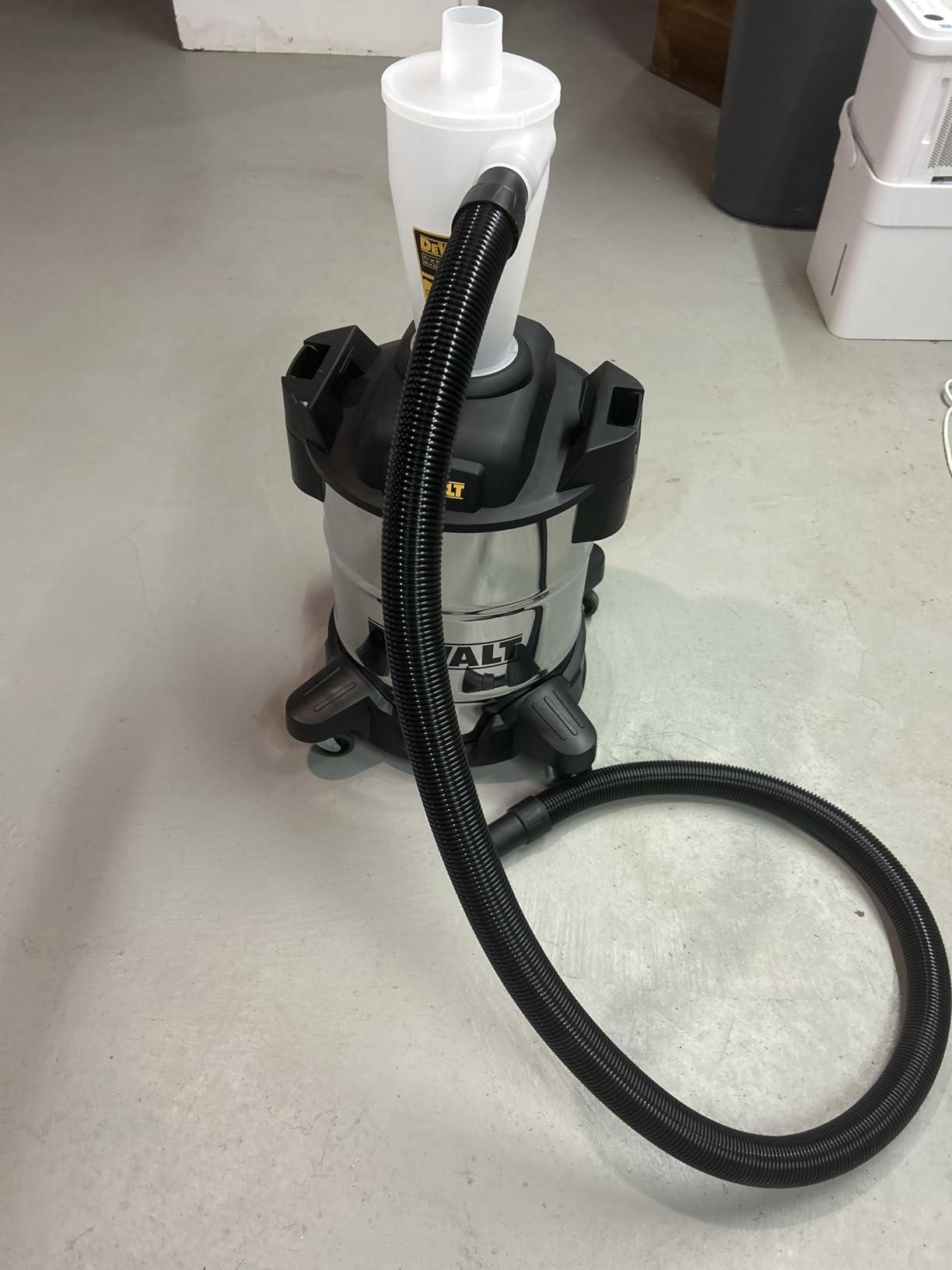 DEWALT 10 Gallon Cyclone Dust Separator for Wet/Dry Shop Vacuums,DXVCS003 customer photo 1