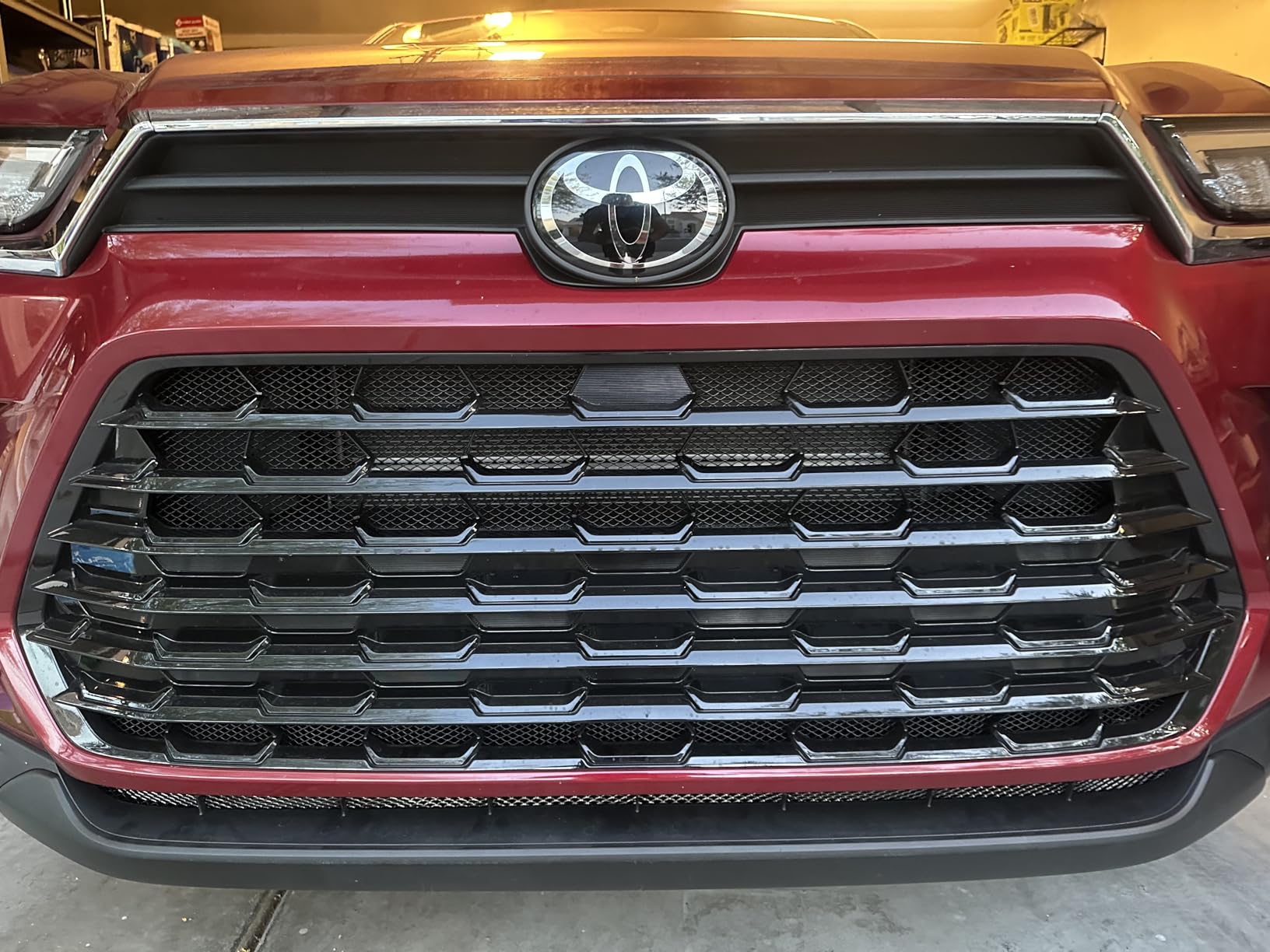AggAuto 47x16 inches Car Pickup Truck Grill Mesh 6x12mm Rhombic Hole Black customer photo 1