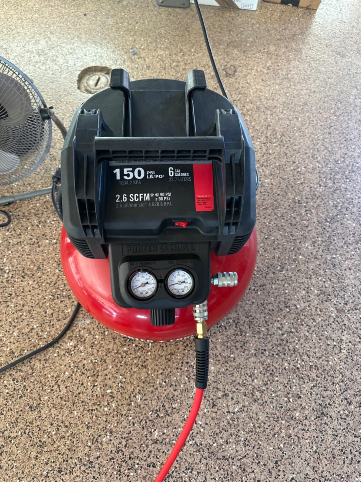 PORTER-CABLE Portable Pancake Air Compressor, 6 Gallon, 150 Max PSI, Oil-Free Maintenance-Free Pump, 2.6 CFM @ 90 PSI customer photo 2