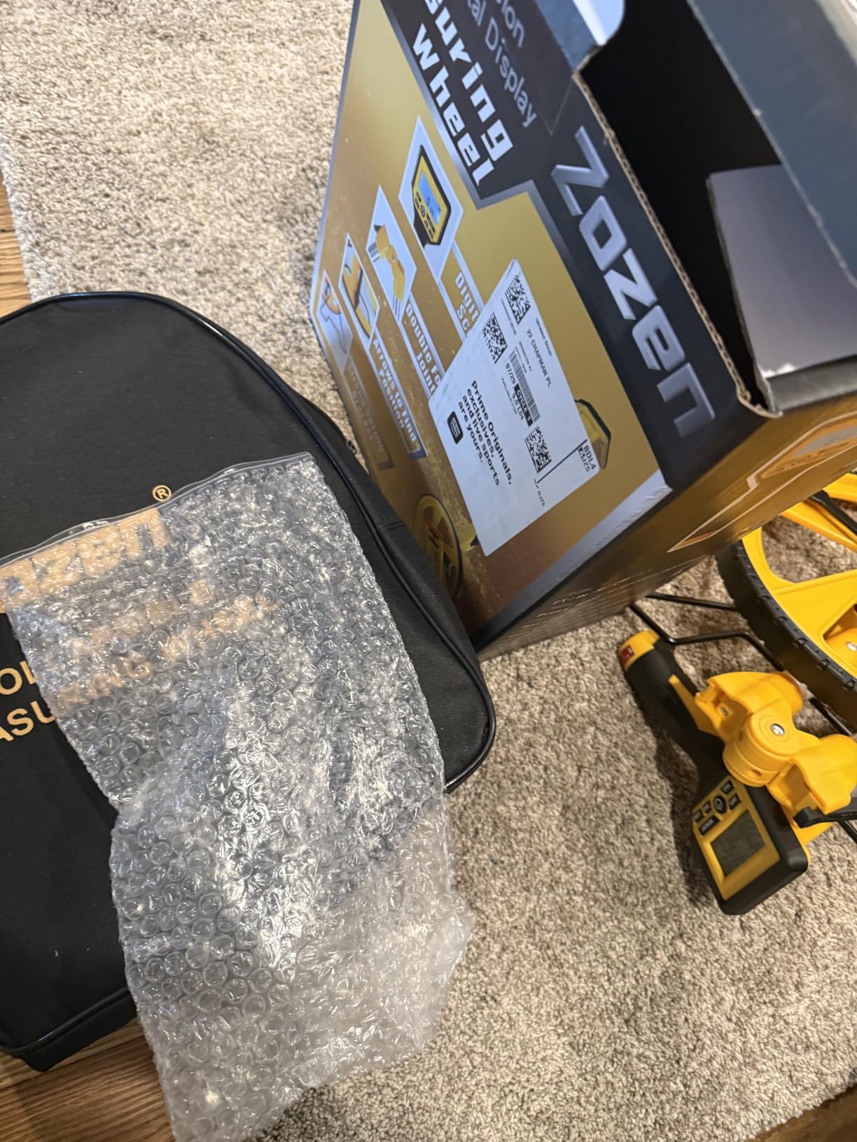 Zozen Measuring Wheel Digital Display, Imperial & Metric, High Precision | 3-Section Foldable, Backlit Display, Measure Wheel Roller Up to 9,999.99Ft/9,999.99M, Kickstand, Include Portable Backpack customer photo 2